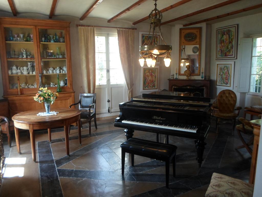 Pavillon De Beauregard Bed & Breakfast Aix-en-Provence Exterior foto